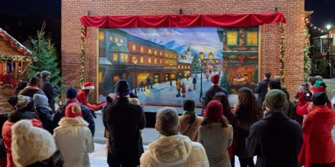 Our Christmas Mural: Filming Sites and Cast Details of the .